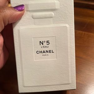 NWT CHANEL No 5